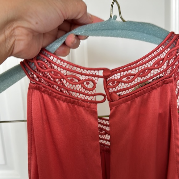 BCBG - Picture 3 of 4